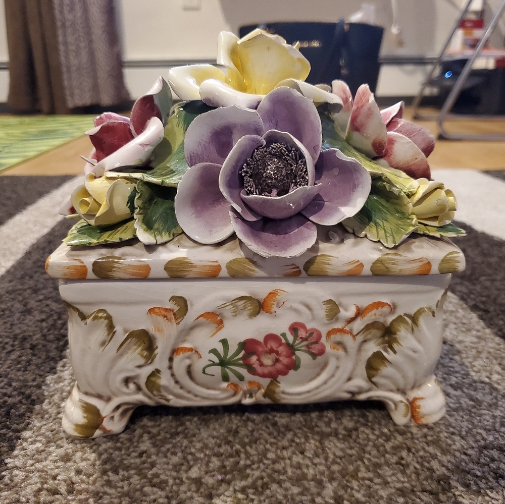 Italian Florentine Vintage Jewelry Box
